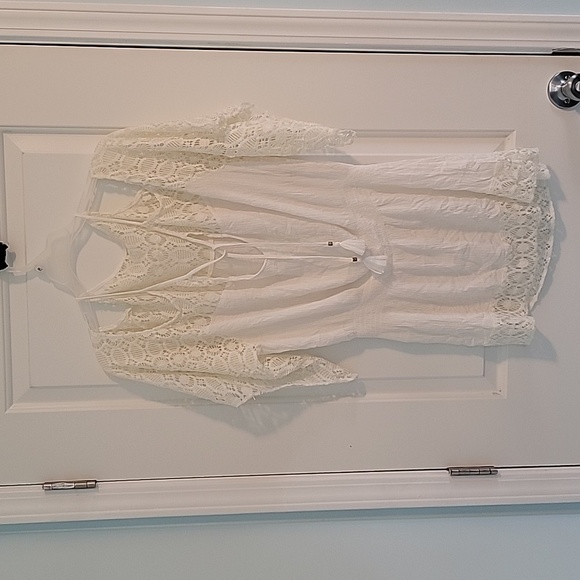Rebecca Virtue Other - 3 for $18 item🎉Rebecca Virtue Bathing Suit Cover-Up